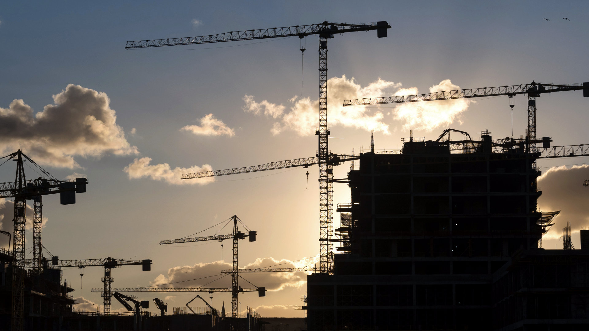 Collaboration challenges on MOD construction projects